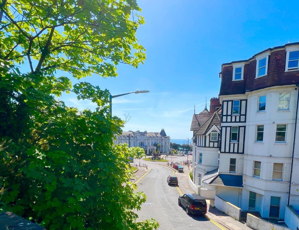 Lovely Apartment, One Minute From Bournemouth Beach And Town. Exterior foto